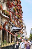 19-Avenue-Montaigne.jpg