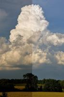 cloudCEZ6L~0.jpg