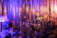 Dateiname=MeAndMyDrummer_281_von_929.jpg
DateigröĂe=444KB
Abmessungen: 1024x683
hinzugefĂŒgt am: 06. MĂ€rz 2012 MeAndMyDrummer_281_von_929.jpg